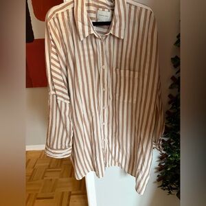 American Eagle Striped Brown and White woman’s  Tunic size XL